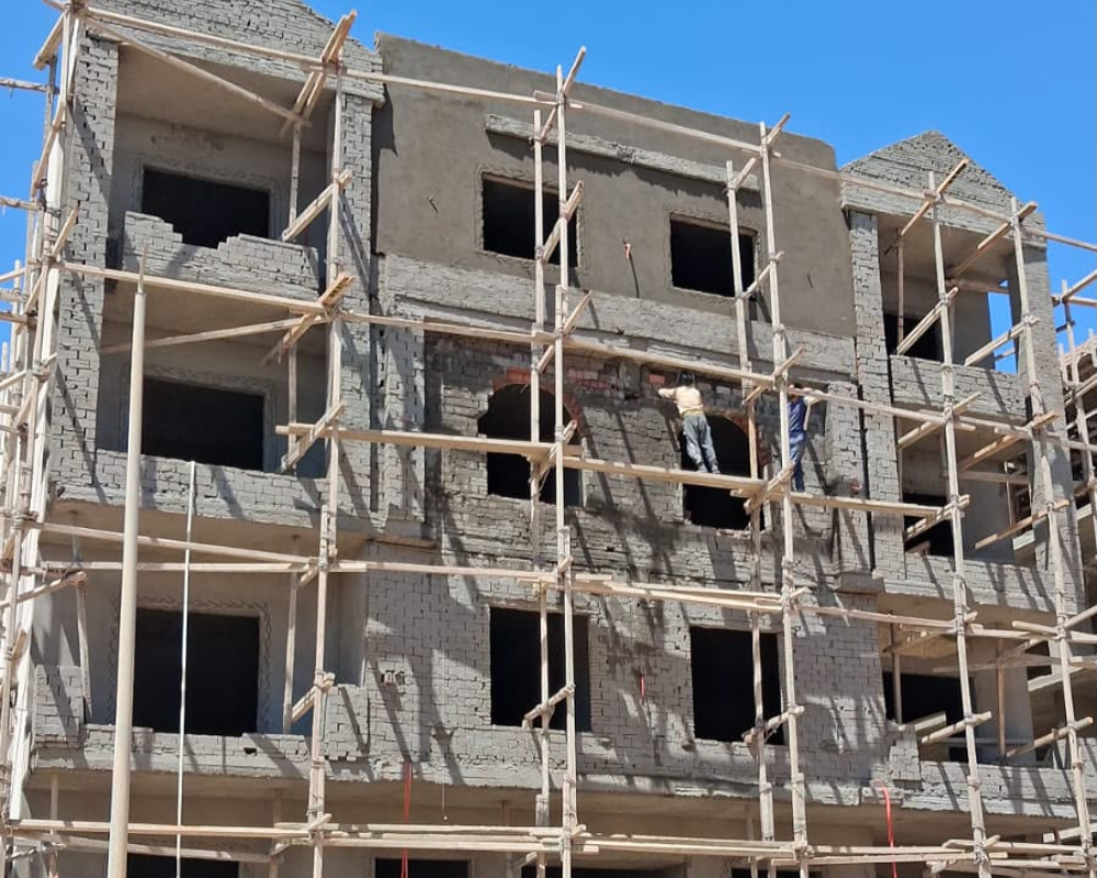 جاري أعمال محارة الواجهة الامامية8-2026