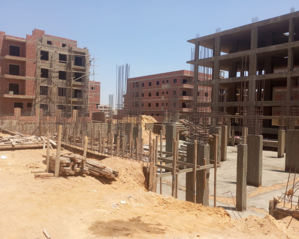 جاري أعمال نجارة المشاية7-2026