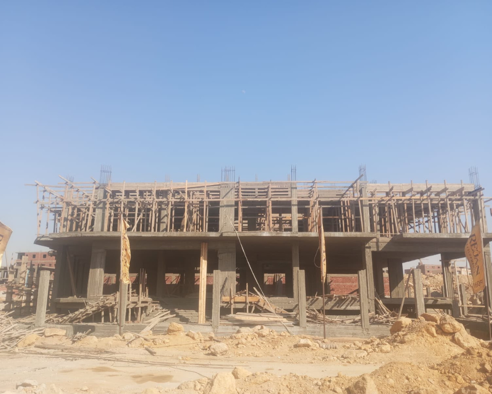 أعمال نجارة سقف الدور الاول7-2026
